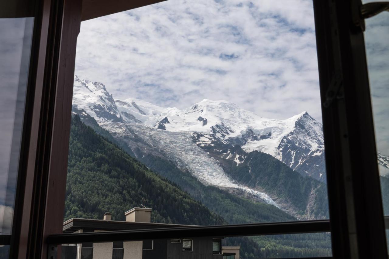 Apartment Alpes V - Alpes Travel - Central Chamonix - Sleeps 5 Екстер'єр фото
